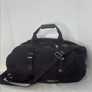 Michael Kors Kent Sport Unisex Weekender Black convertible Travel Bag Duffle